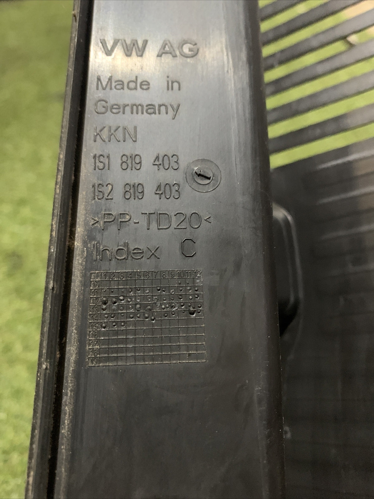 Griglia Sotto Parabrezza Sx Skoda Citigo 1S1819403