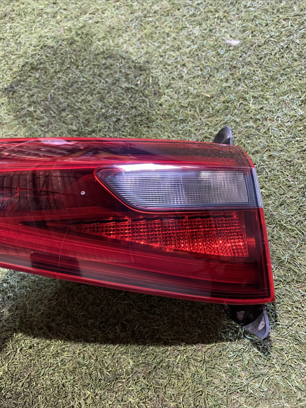 fanale stop posteriore Destro Interno Alfa Romeo Stelvio 00505531800 (3)