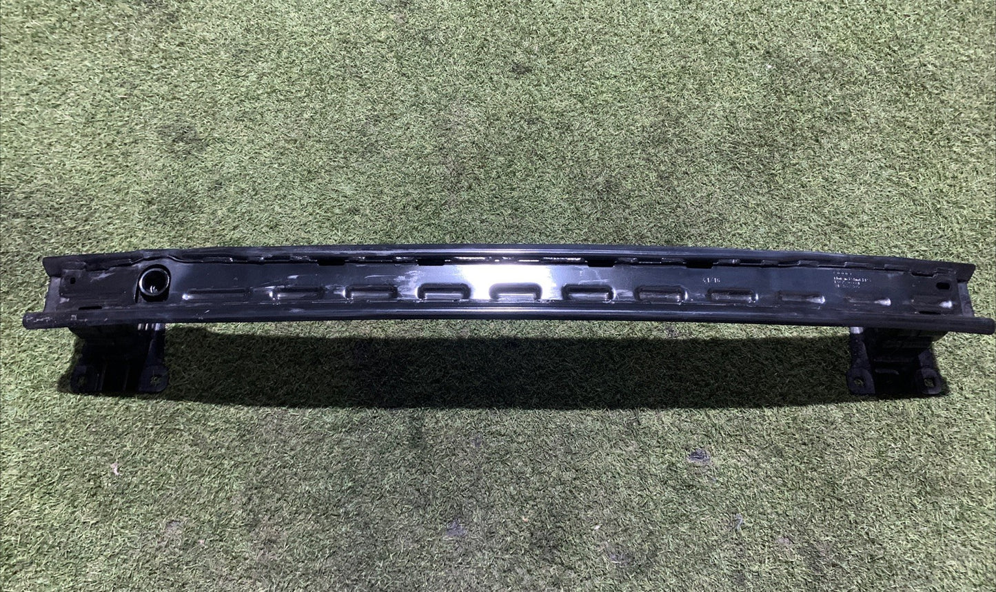 TRAVERSA PARAURTI POSTERIORE PER AUDI Q2 Serie (GAB) 81A807309A (16>)