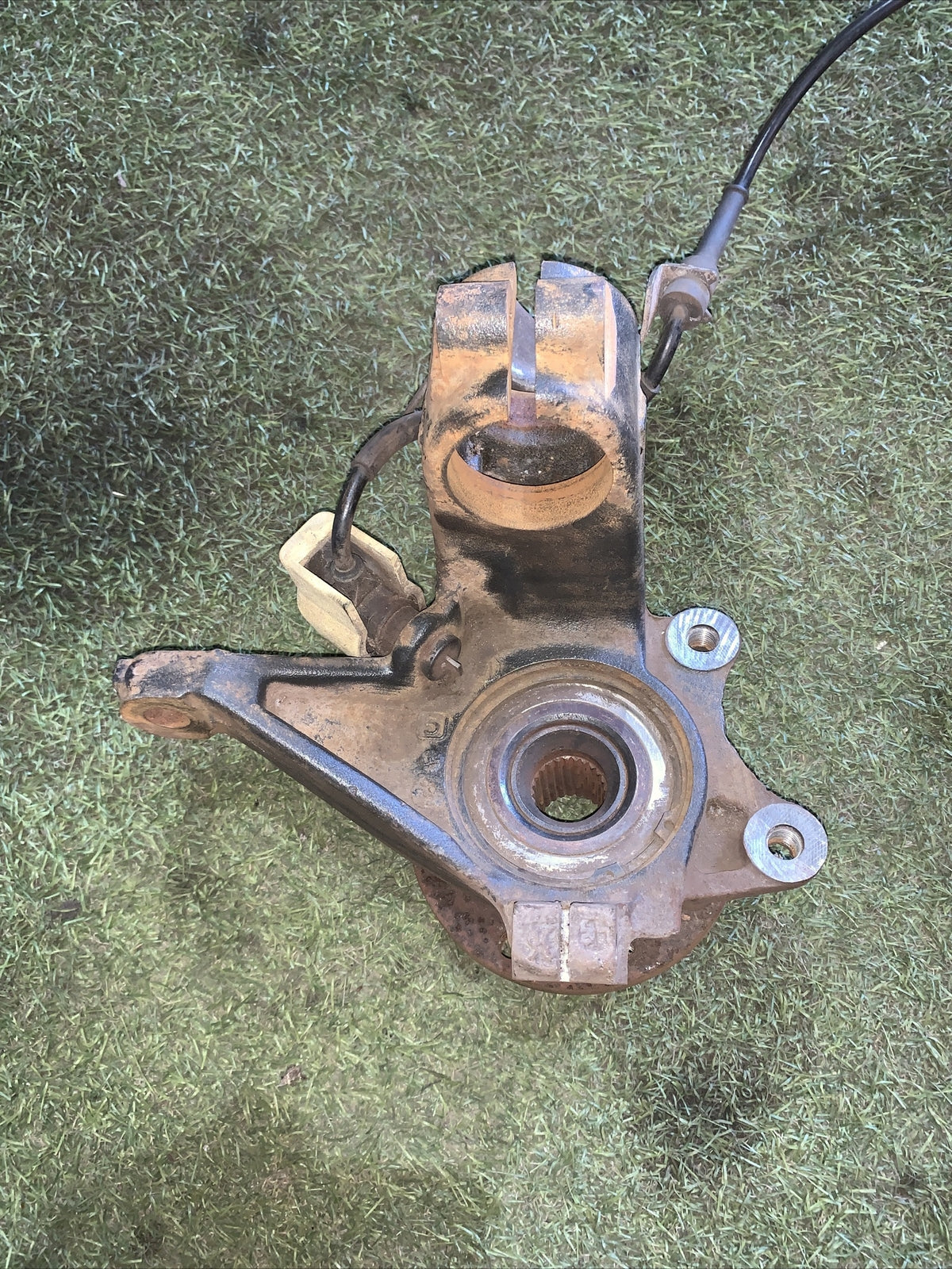 Mozzo montante fusello Anteriore Sinistro  citroen berlingo 1 serie 1.9