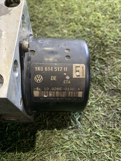 1K0907379K 1K0614517H Centralina Pompa ABS VOLKSWAGEN GOLF 5 1.9 D