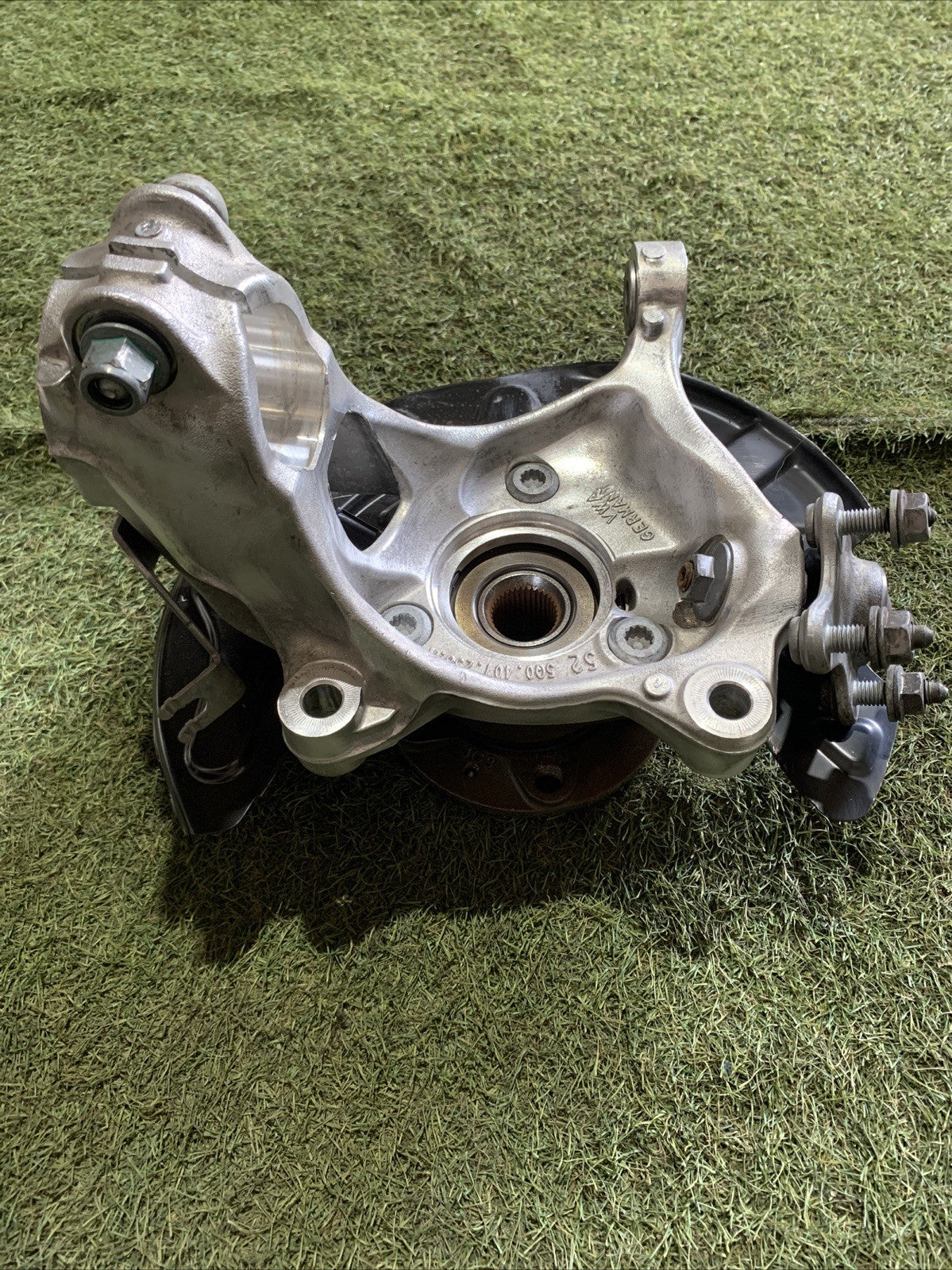 Mozzo Montante Fusello Anteriore Destro Volkswagen Tiguan 2023 1.5B 5Q0407258A