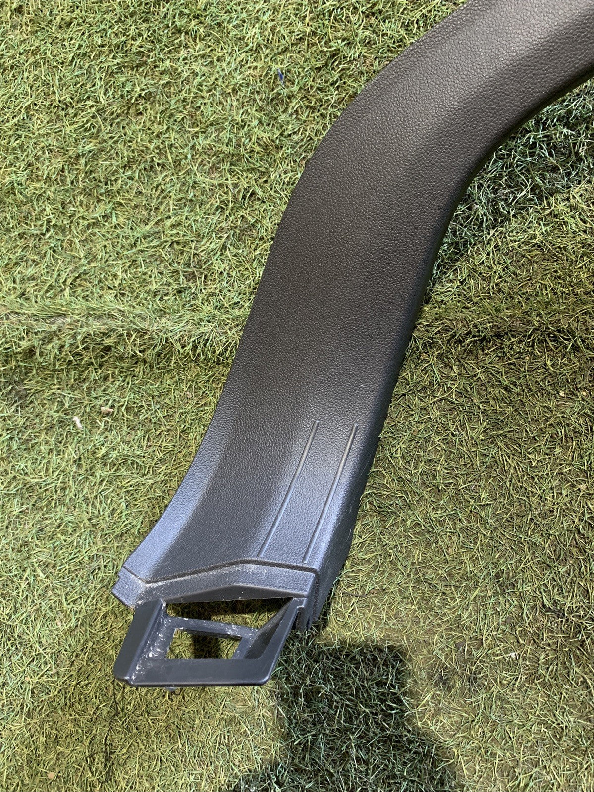 Rivestimento Montante Sinistro Baule Volkswagen T-Roc 2GA867761A