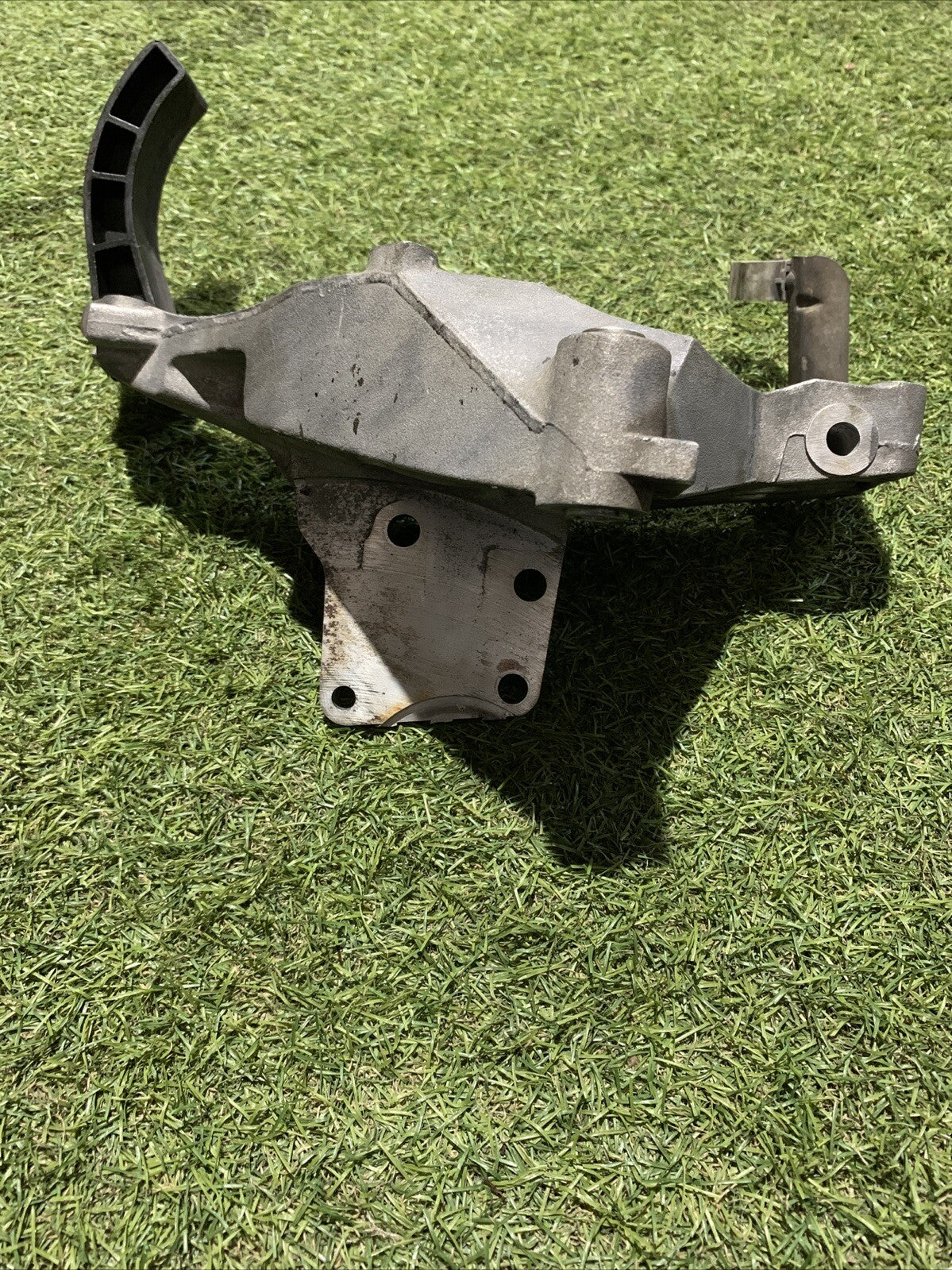 Supporto Tendicinghia Lancia Ypsilon 2006 1.2 Benzina 46820385