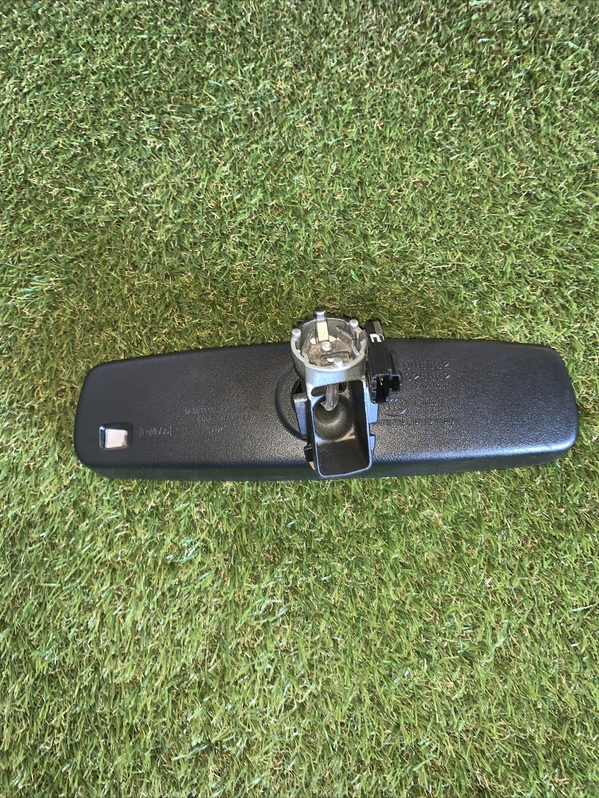 SPECCHIO RETROVISORE INTERNO FORD FIESTA VII (7° SERIE) 1.1 046532