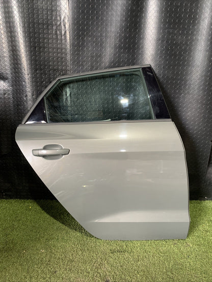 PORTA PORTIERA SPORTELLO POSTERIORE DESTRA AUDI A1 DAL 2019 IN POI