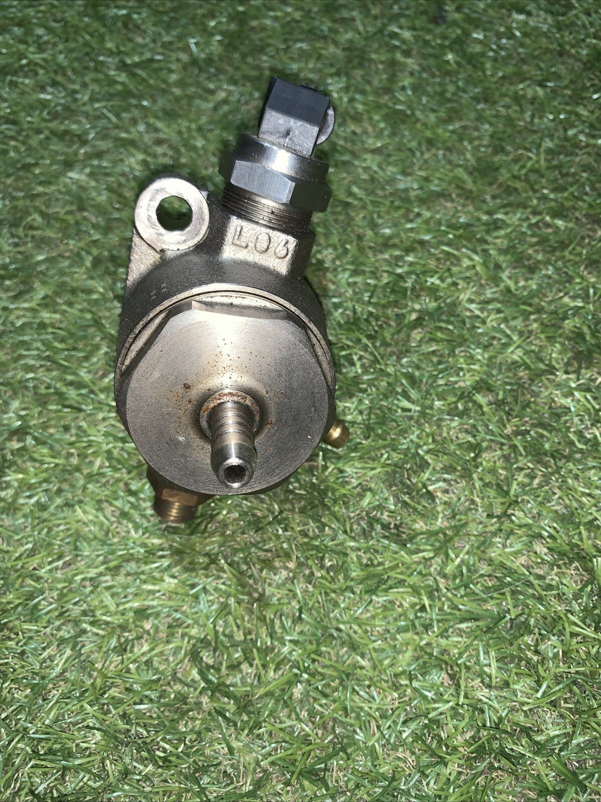 Pompa Carburante Volkswagen Golf 7 R 2.0 300 CV 06L127025N