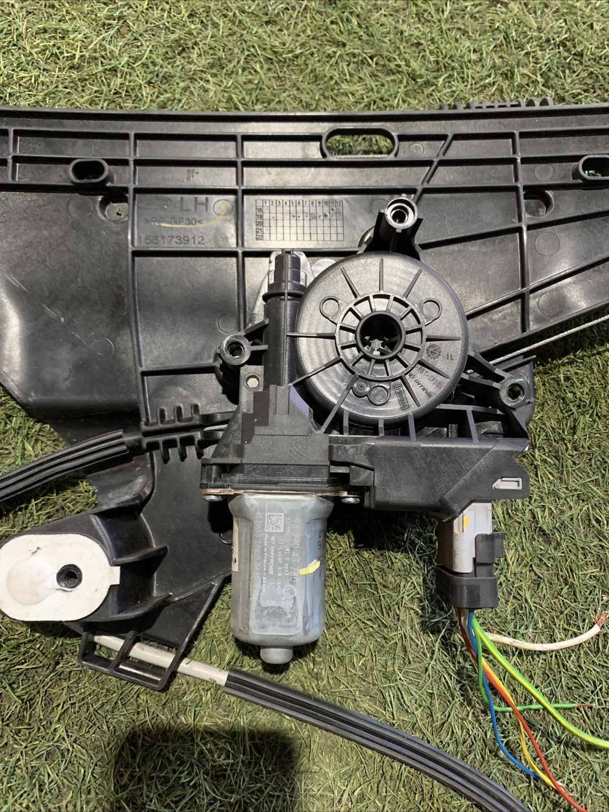 Motorino Alzavetro Anteriore Sinistro Opel Corsa F 9829043780