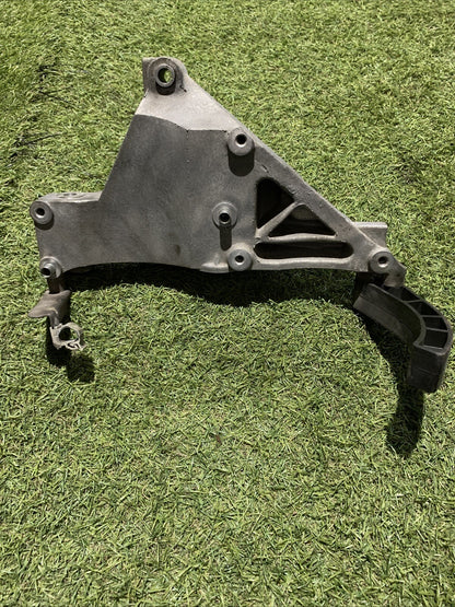 Supporto Tendicinghia Lancia Ypsilon 2006 1.2 Benzina 46820385