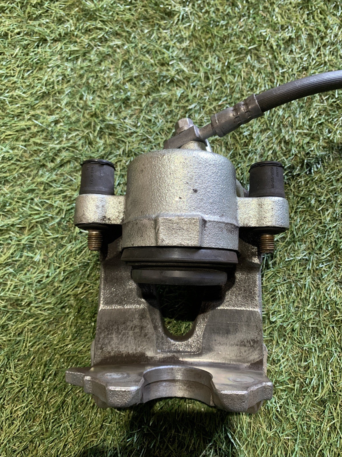 Pinza Freno Anteriore Destra Audi A1 2019 1.0 Benzina 2Q0615106AK