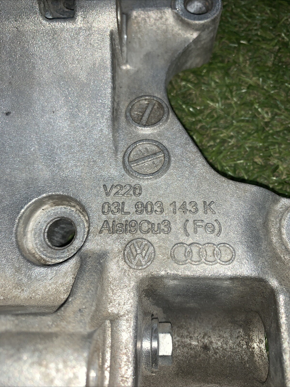 Supporto Alternatore Volkswagen Polo 6R 1.6 Diesel 03L903143K