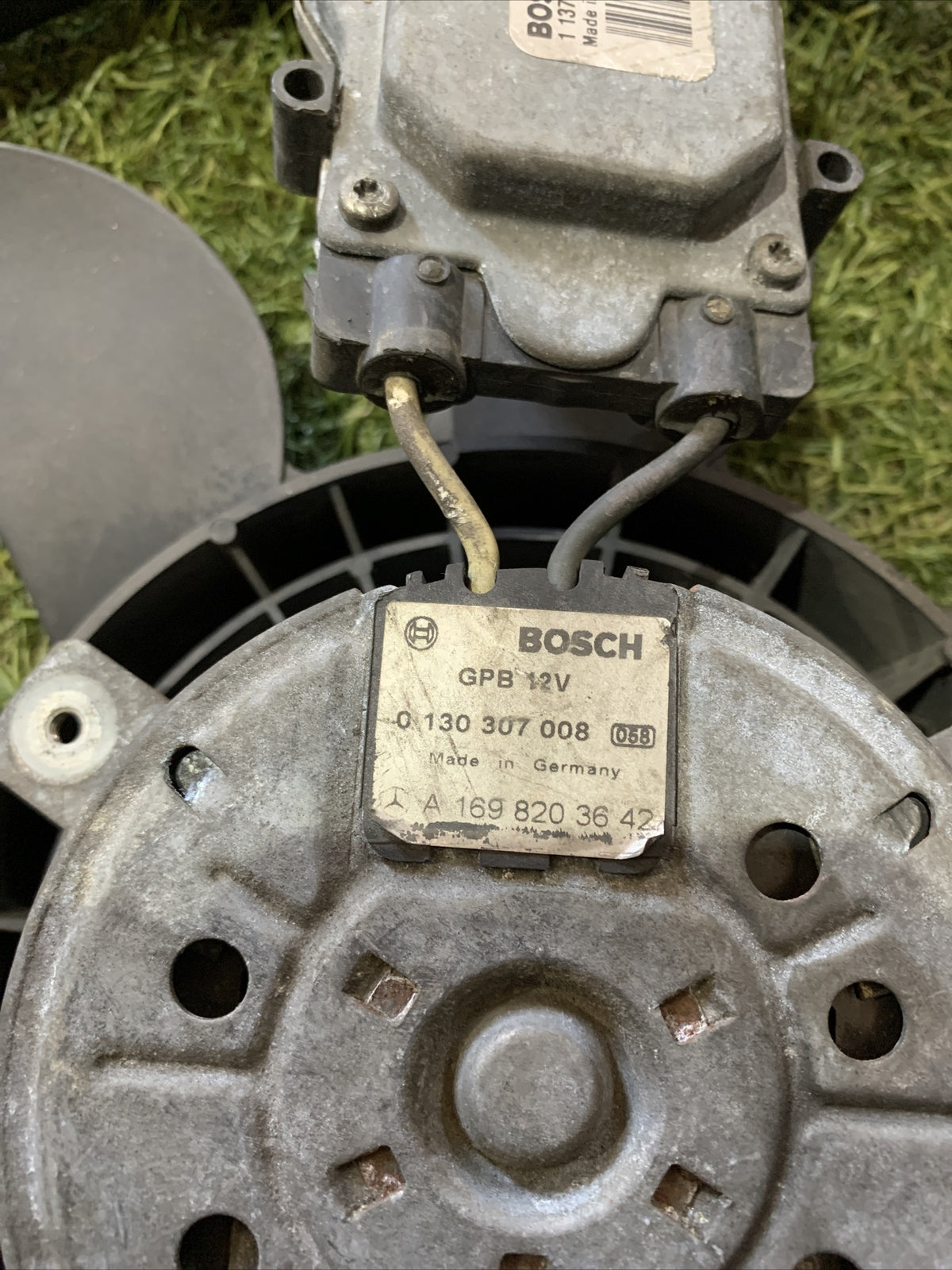 Elettroventola radiatore 0130307008 Mercedes Classe A W169 2004-2012