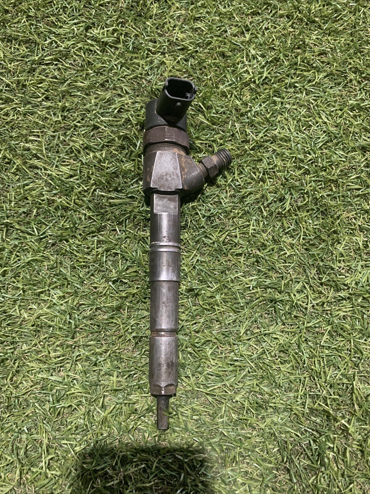 Iniettore Bosch Fiat Bravo 1.6 Diesel MJT 0445110300 (2)