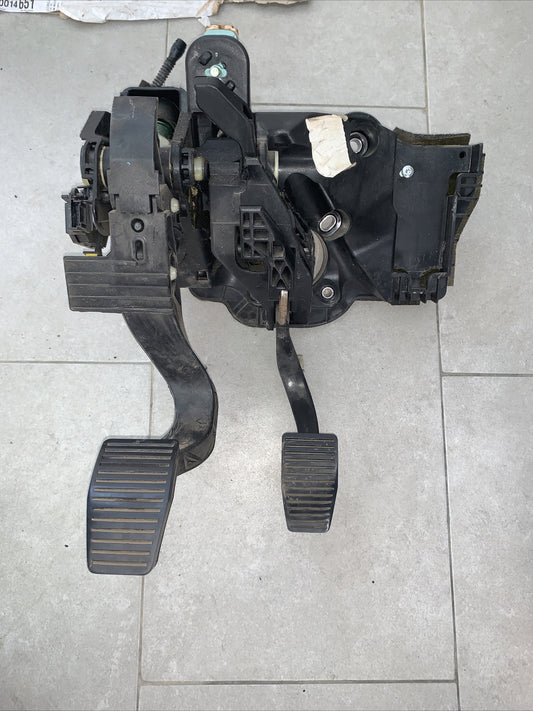 Pedaliera Freno Frizione Fiat 500X 00520490220