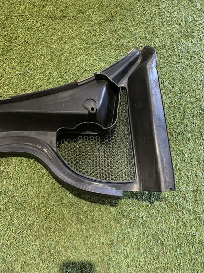 GRIGLIA GOCCIOLATOIO ANT. PER AUDI A1 Sportback (8XA) 8X1819415 (11>14)