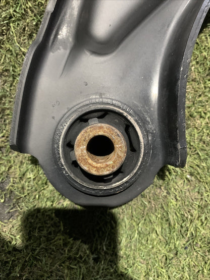 BRACCIO OSCILLANTE ANTERIORE DESTRO PEUGEOT 5008 II 2019 1.5 DIESEL 9816865480