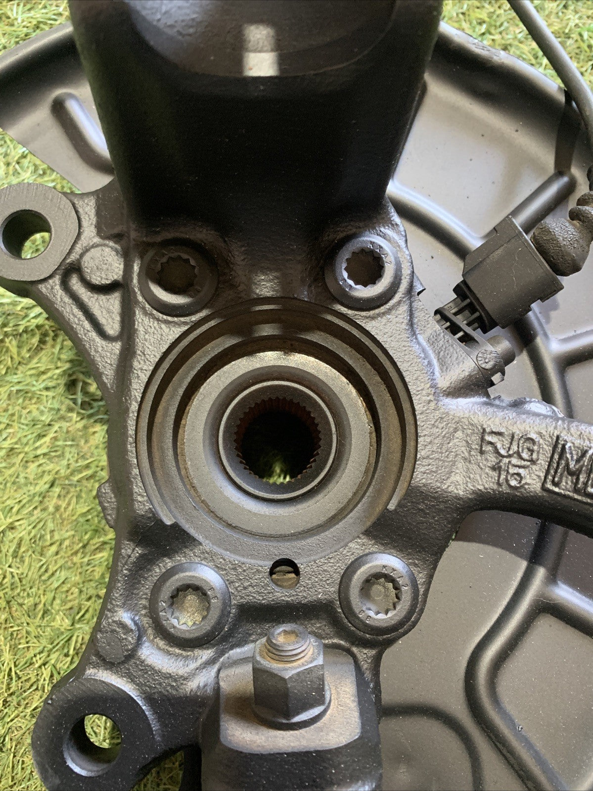 MOZZO MONTANTE FUSELLO ANTERIORE DESTRO AUDI A3 8P 2008 2.0 DIESEL 1K0407256AA