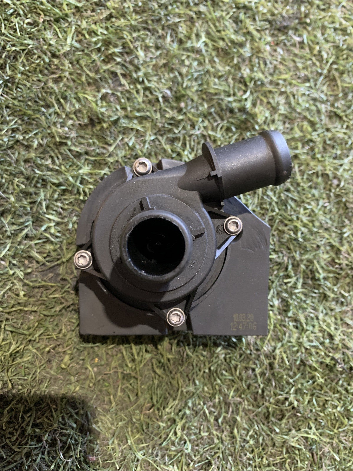 Pompa Acqua Ausiliaria Volkswagen Polo 2024 1.0 Benzina 5Q0965567