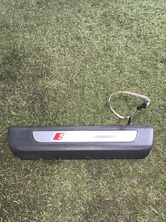 Battitacco Con Led Posteriore Destro Audi Q7 2016 4M0947418B