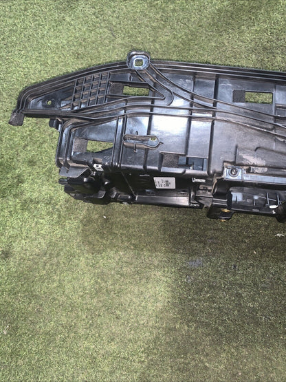 Base Tunnel Centrale Audi Q7 2016 4M0863243