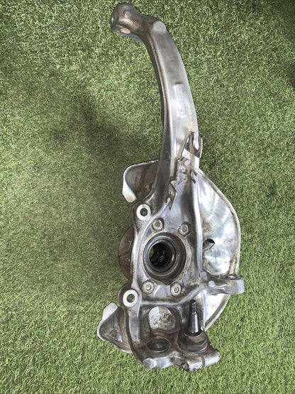 Mozzo Montante Anteriore Sinistro Audi A4 2011 3.0