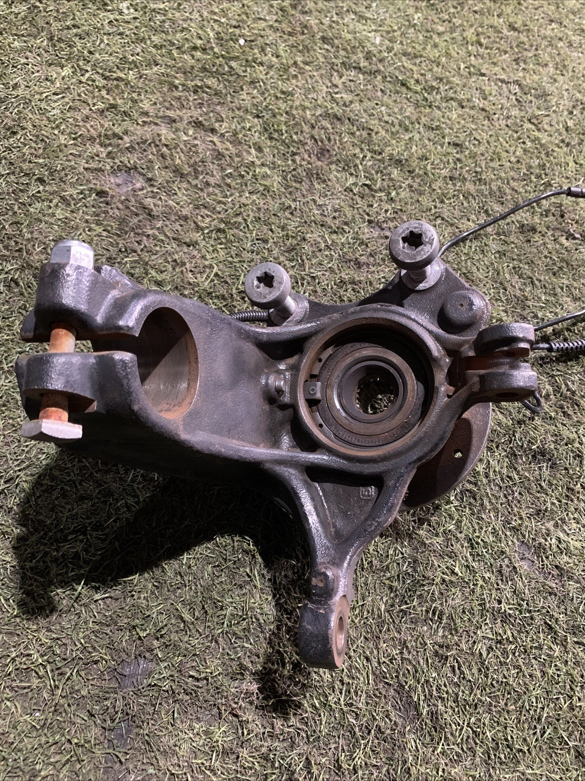 Mozzo Montante Fusello Anteriore Sinistra Citroen C3 Dal 2016 1.2 Benzina 