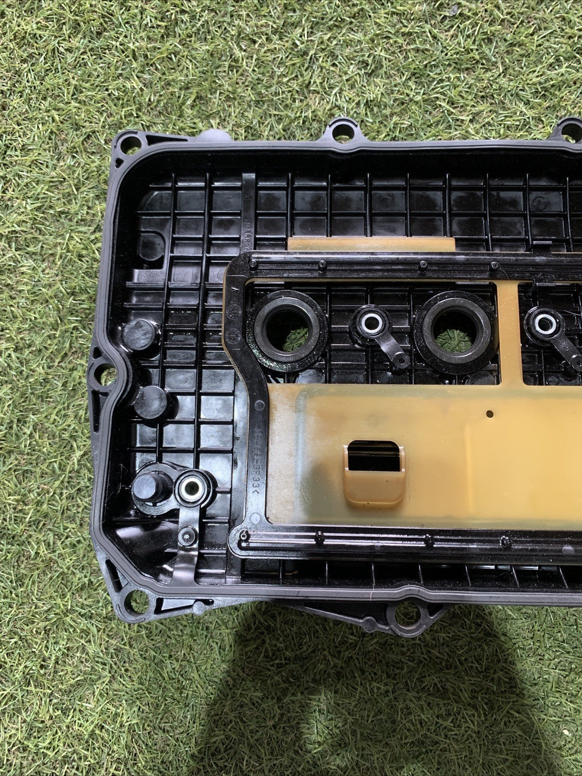 112010T120 coperchio valvole per TOYOTA C-HR X10 HYBRID ACTIVE 2016 2ZR-FXE