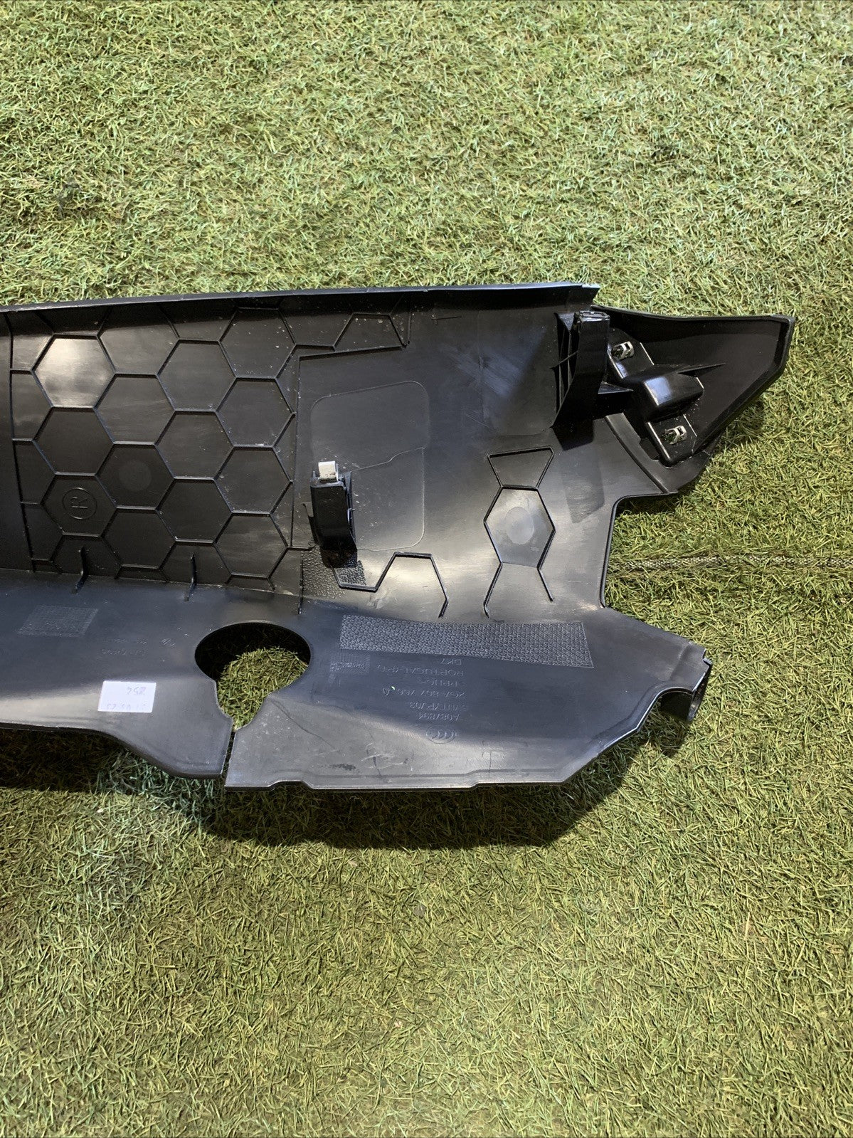 RIVESTIMENTO MONTANTE POSTERIORE INTERNO DESTRO VOLKSWAGEN T-ROC 2GA867766A