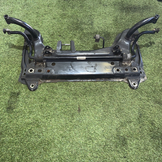 0443A6B41049 ASSALE ANTERIORE CULLA MOTORE FORD FIESTA 1.4