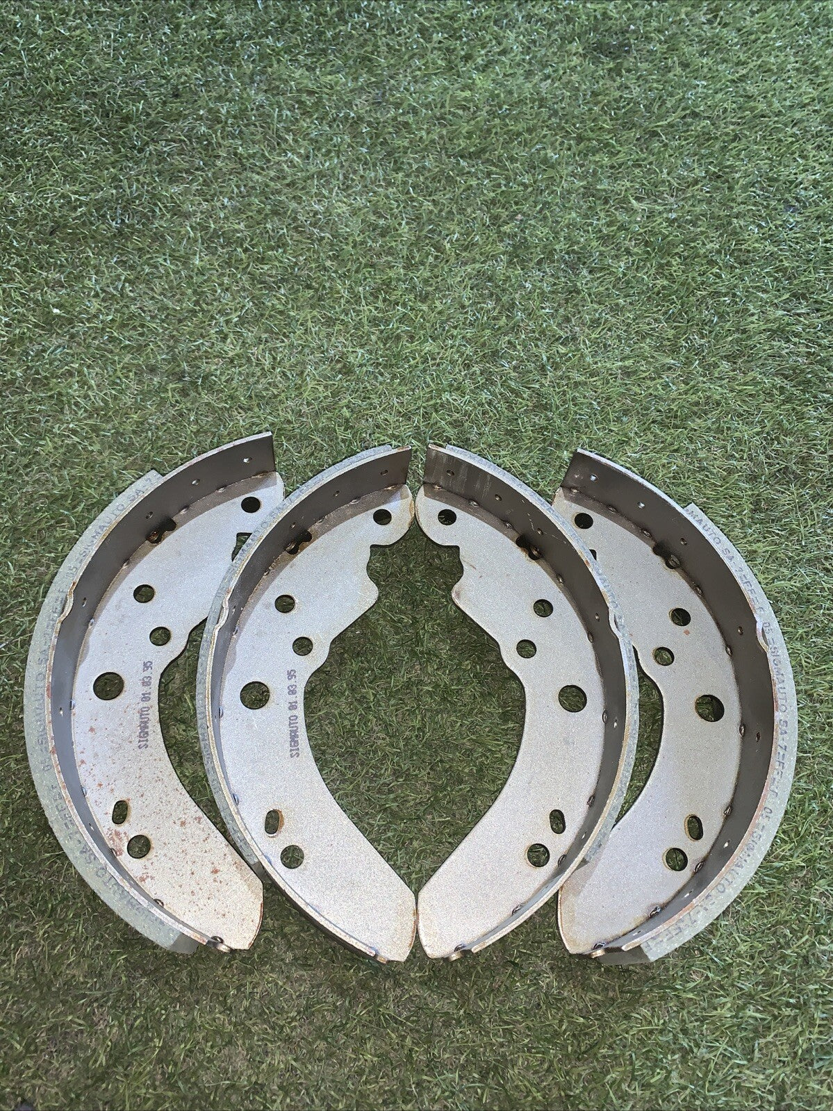 KIT GANASCE FRENO FORD TRANSIT 1976 SFR309