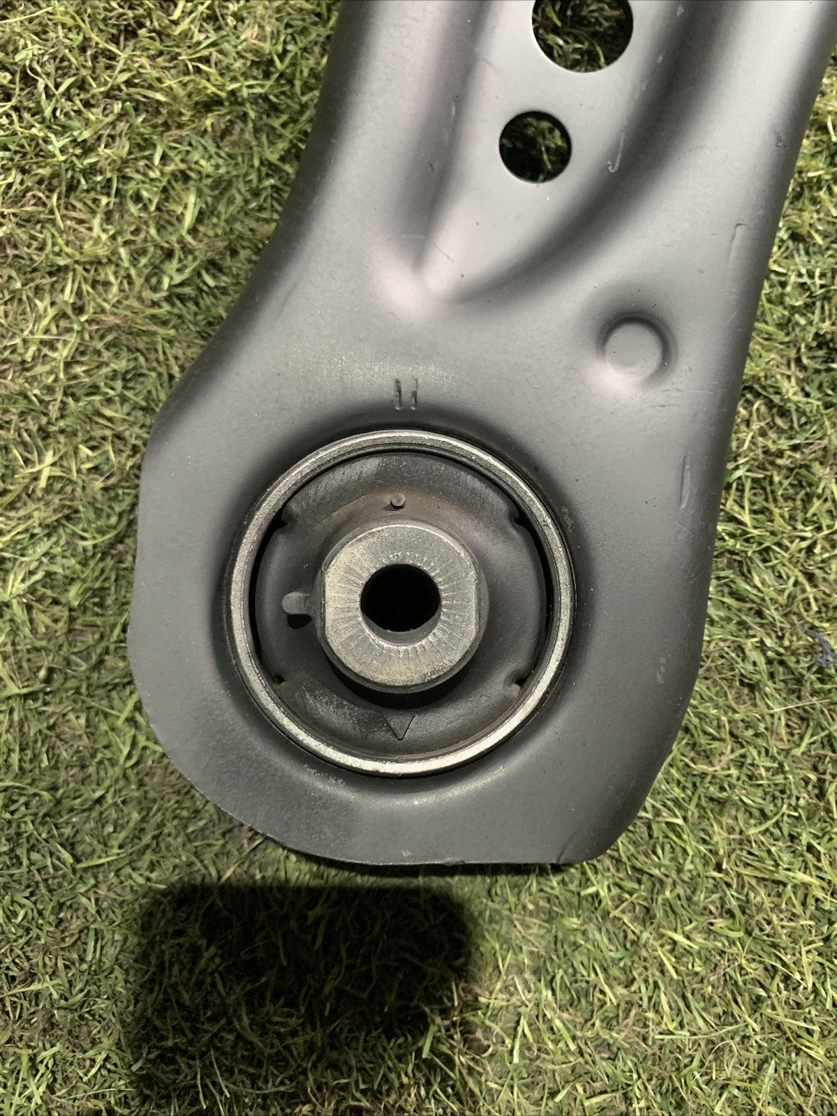 Braccio Oscillante Anteriore Destro Audi Q2 2019 81A407152F