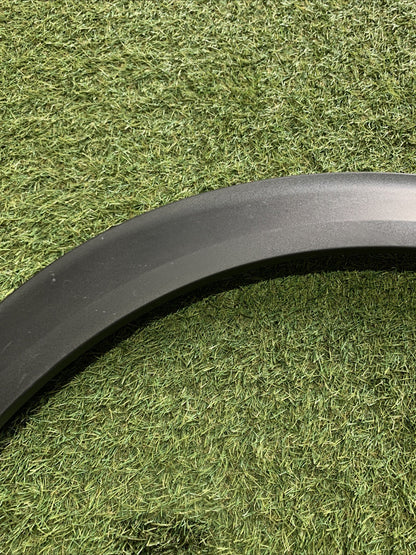 MODANATURA PARAFANGO POST SX PER PEUGEOT 2008 Serie 9825736780 (19>)