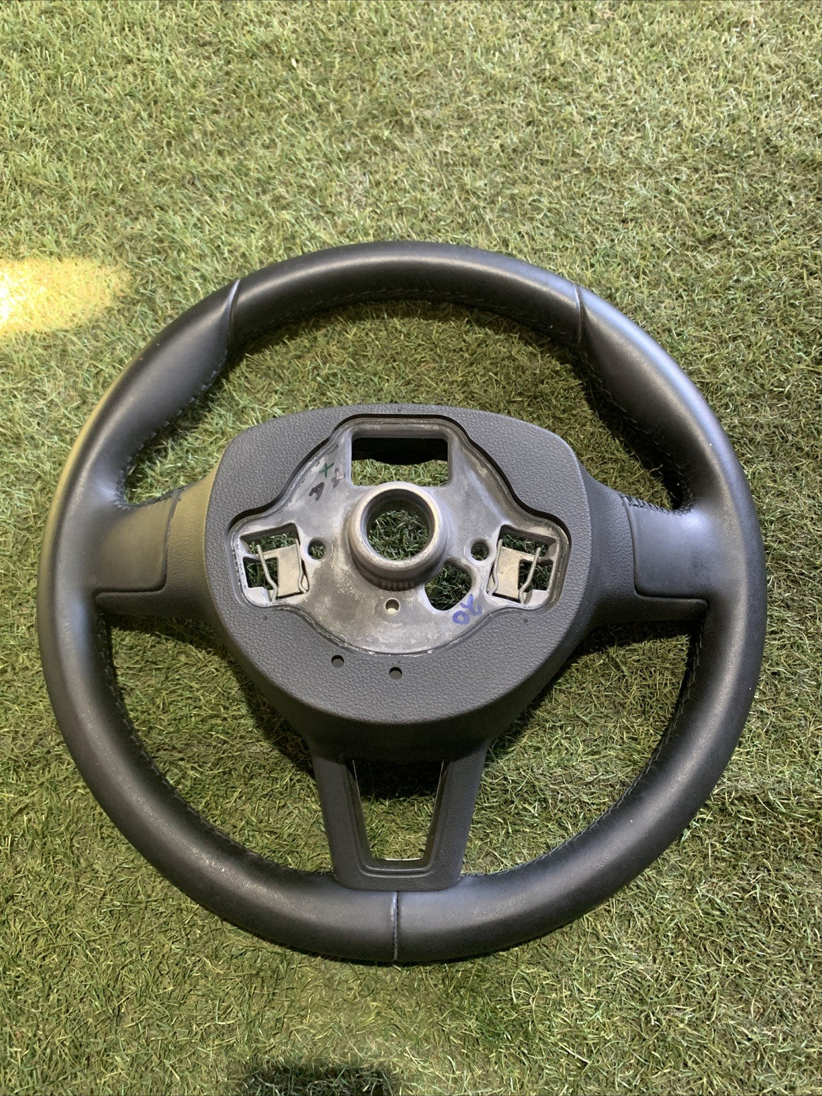 Volante In Pelle Multifunzione Skoda Fabia 2017 3V0419091L (2)