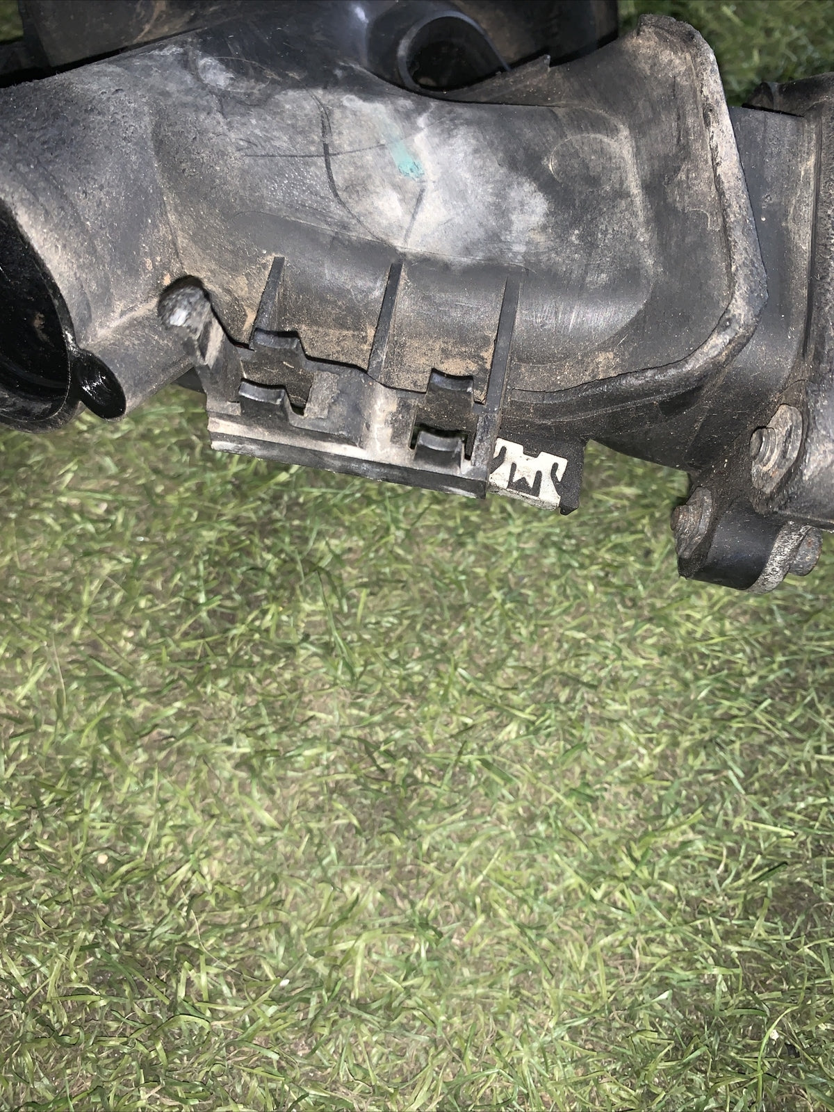 COLLETTORE DI ASPIRAZIONE PER FORD CMAX 1.6 DIESEL 9653808680D