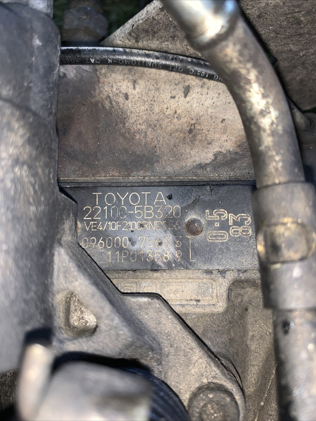 Pompa Carburante Toyota Hilux 1988 In Poi 2.4 Aspirato 2L 22100-5B320