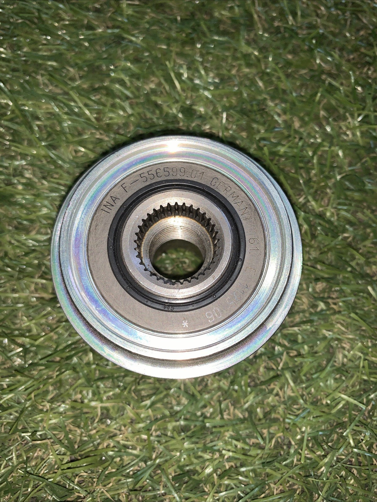 Puleggia Alternatore Renault Cod 7701477502