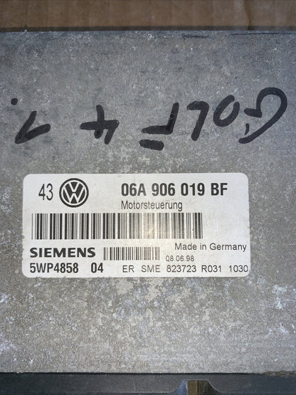 Centralina motore ECU 06A906019BF Volkswagen Golf Mk4 97-03 1.6 Benzina