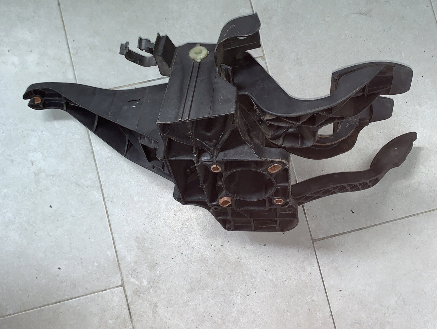 Pedaliera completa freno-frizione-acceleratore Fiat Punto 188 1.2