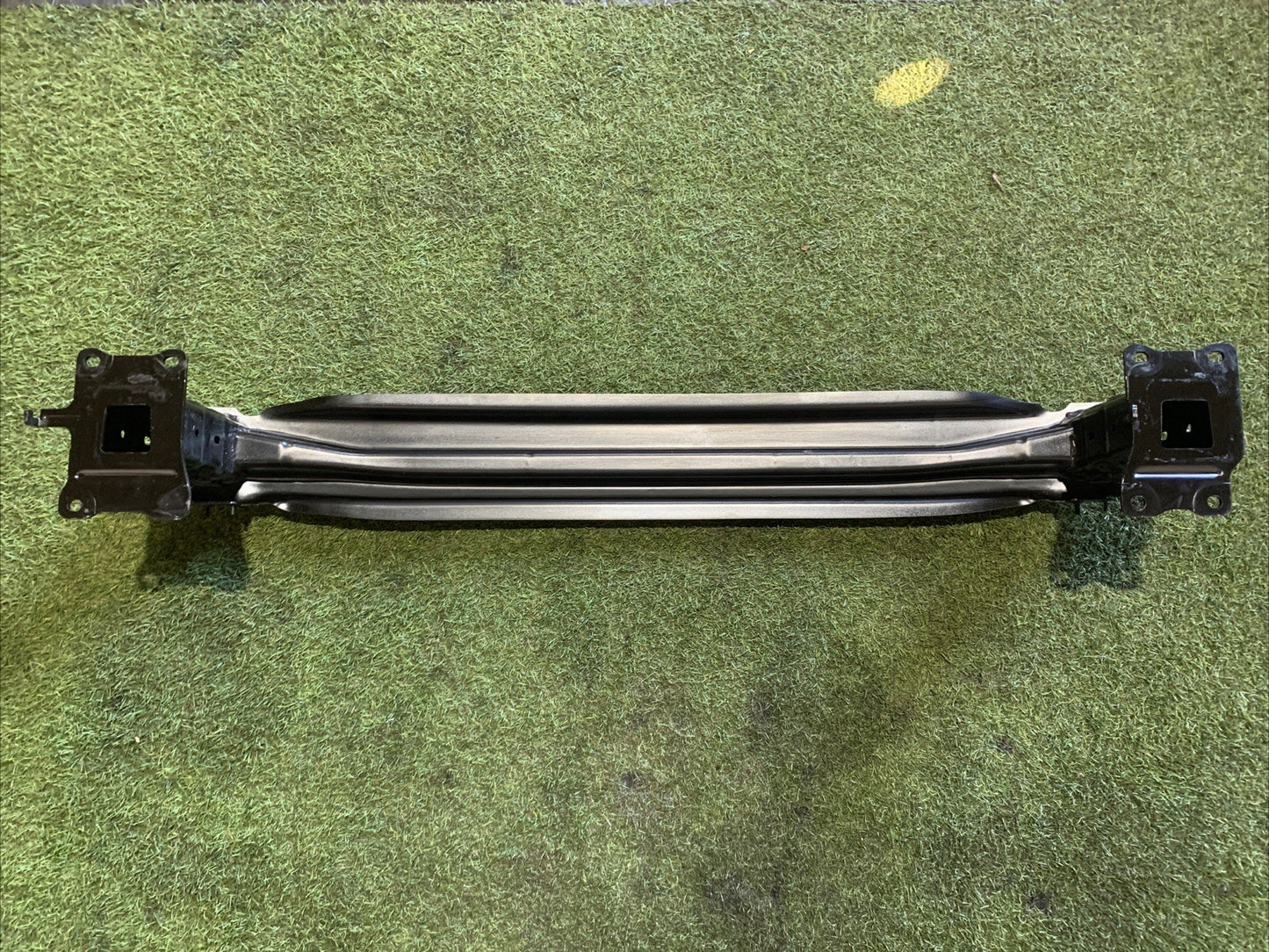 Traversa paraurti posteriore Volkswagen T-Cross 2GM807305 (2019)