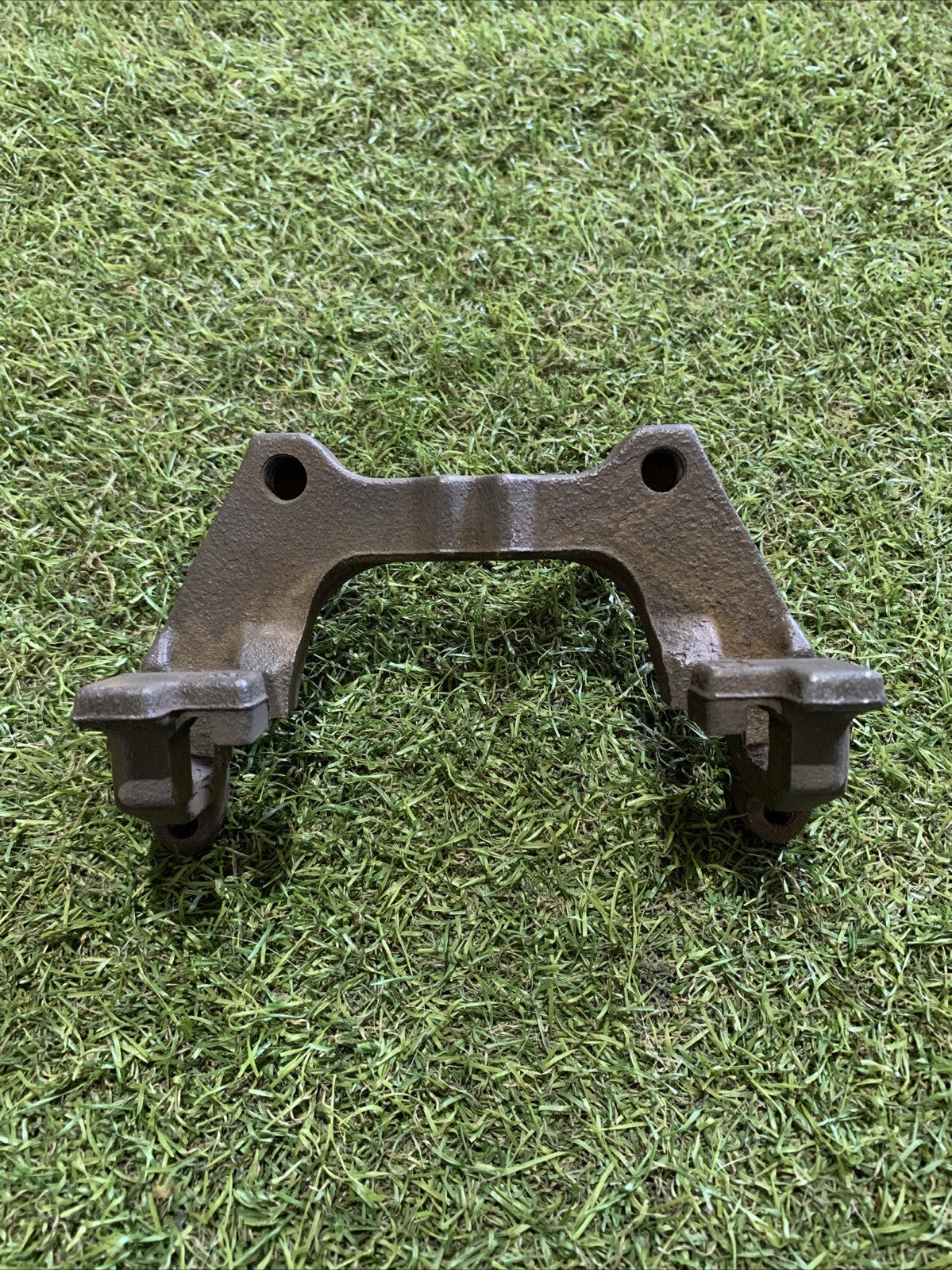 Porta Pinza Freno Posteriore Destra Volkswagen Golf 7 (2)