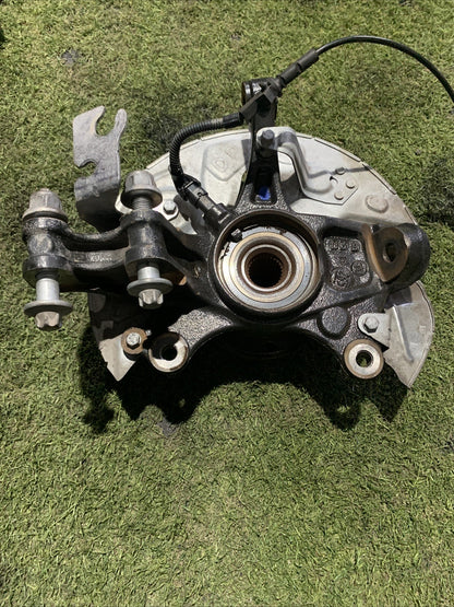 MOZZO MONTANTE FUSELLO ANTERIORE DESTRO PEUGEOT 5008 II 2019 1.5 DIESEL