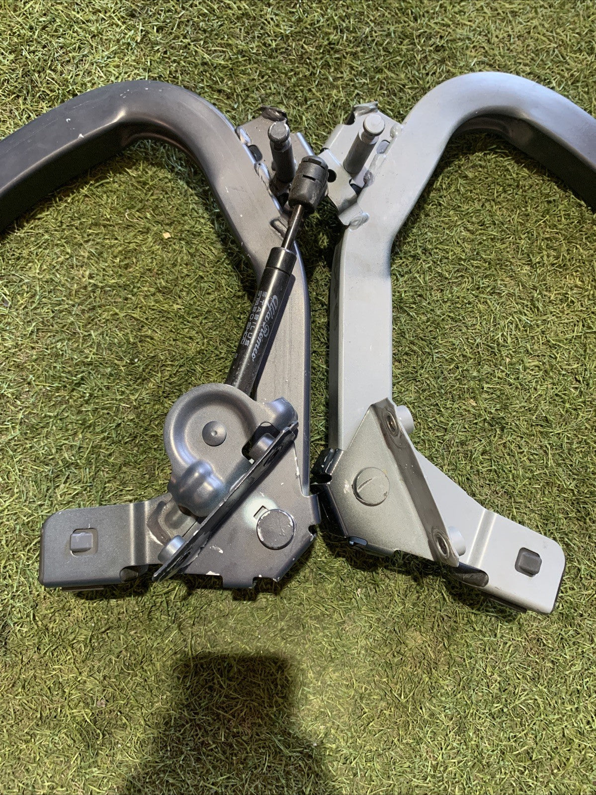 Cerniere Portellone Posteriore Alfa Romeo Giulia 156107135