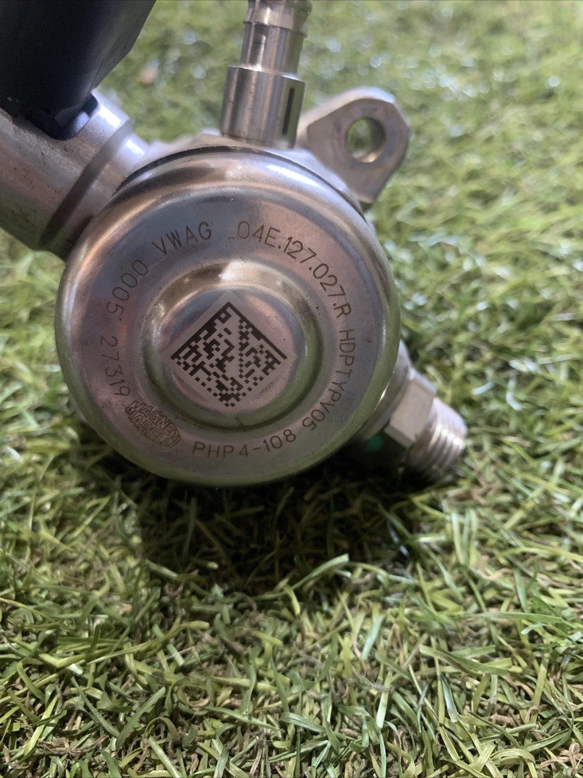 Pompa Iniezione Carburante Volkswagen T-Roc 1.0 Turbo Benzina 04E127027R DKR