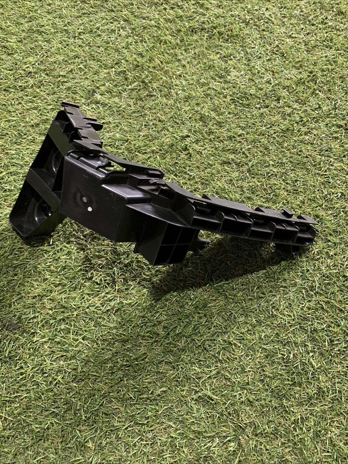 5H6807394E SUPPORTO PARAURTI POSTERIORE LATO DESTRO VOLKSWAGEN GOLF 8 2.0 D