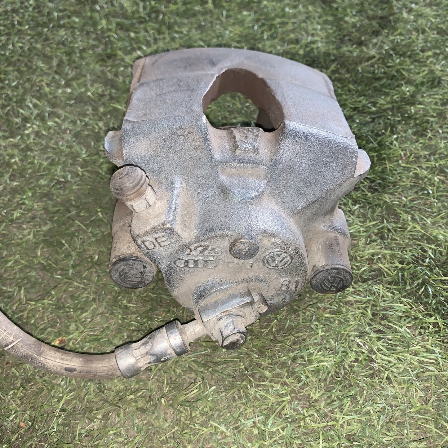 1K0615123D pinza freno anteriore sinistra per VOLKSWAGEN GOLF 5 1.9 ORIGINALE