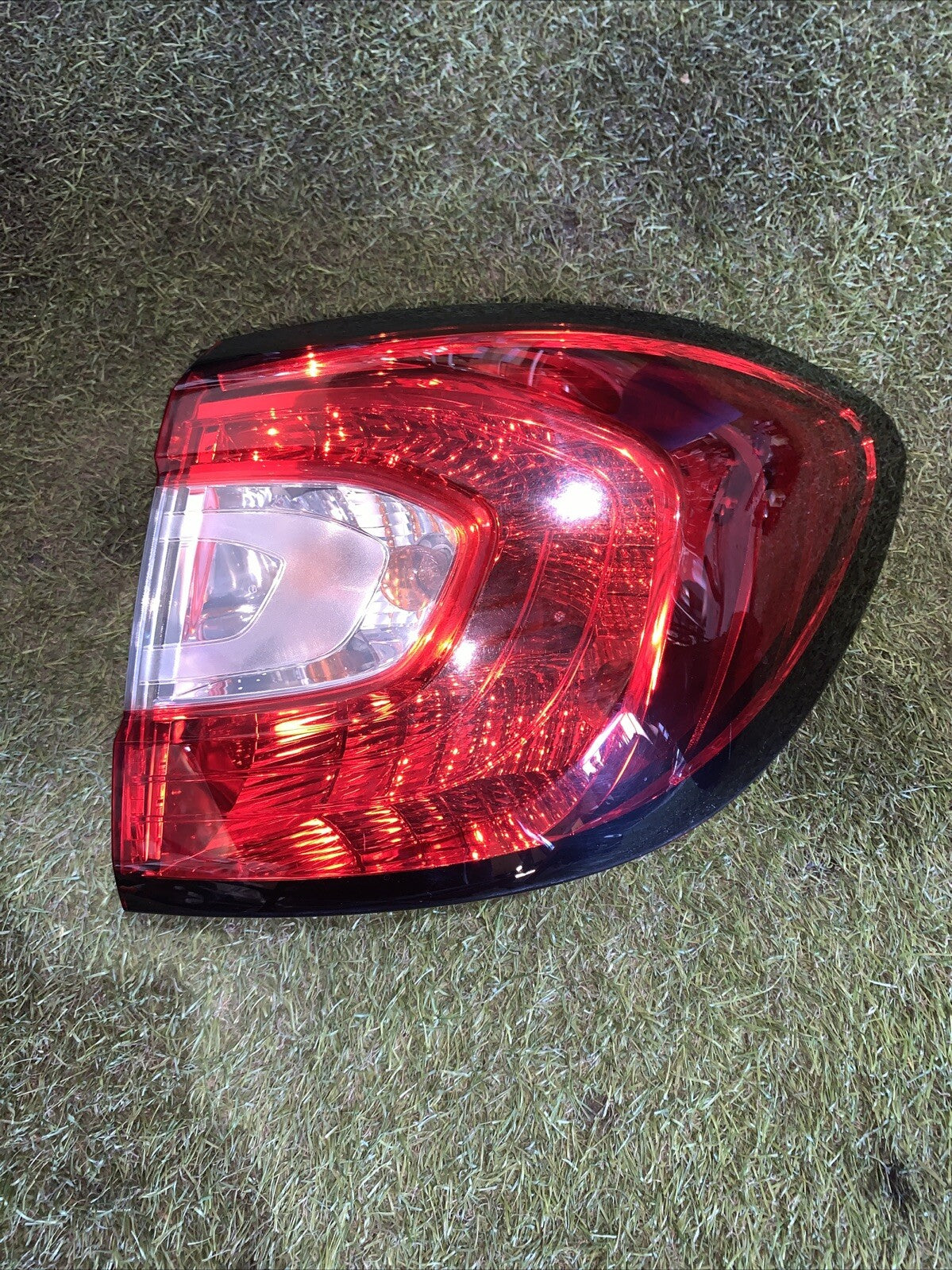 STOP FANALE POSTERIORE DESTRO RENAULT Captur Serie 265502731R