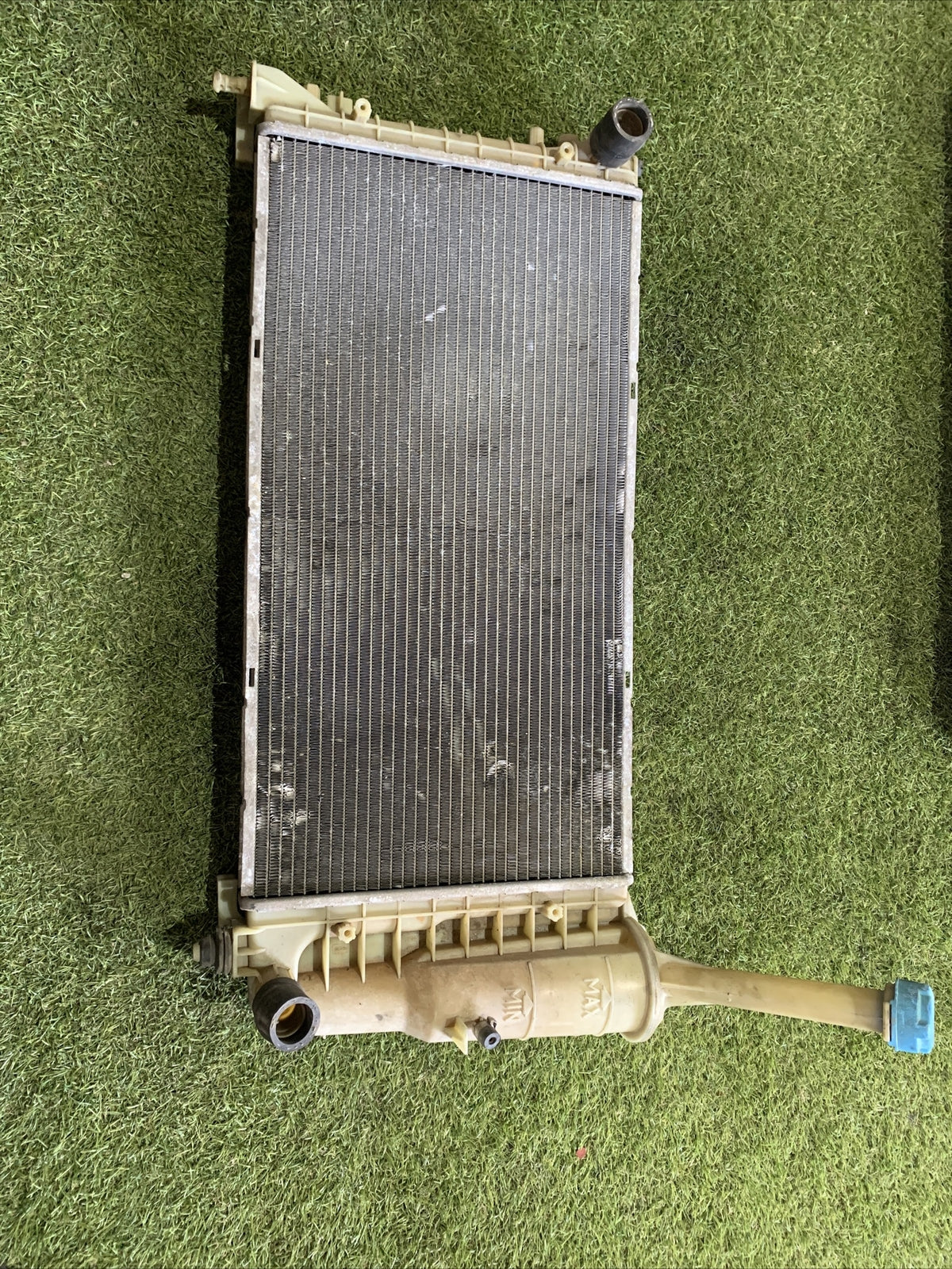 Radiatore acqua fiat idea 1.4 benzina 2007