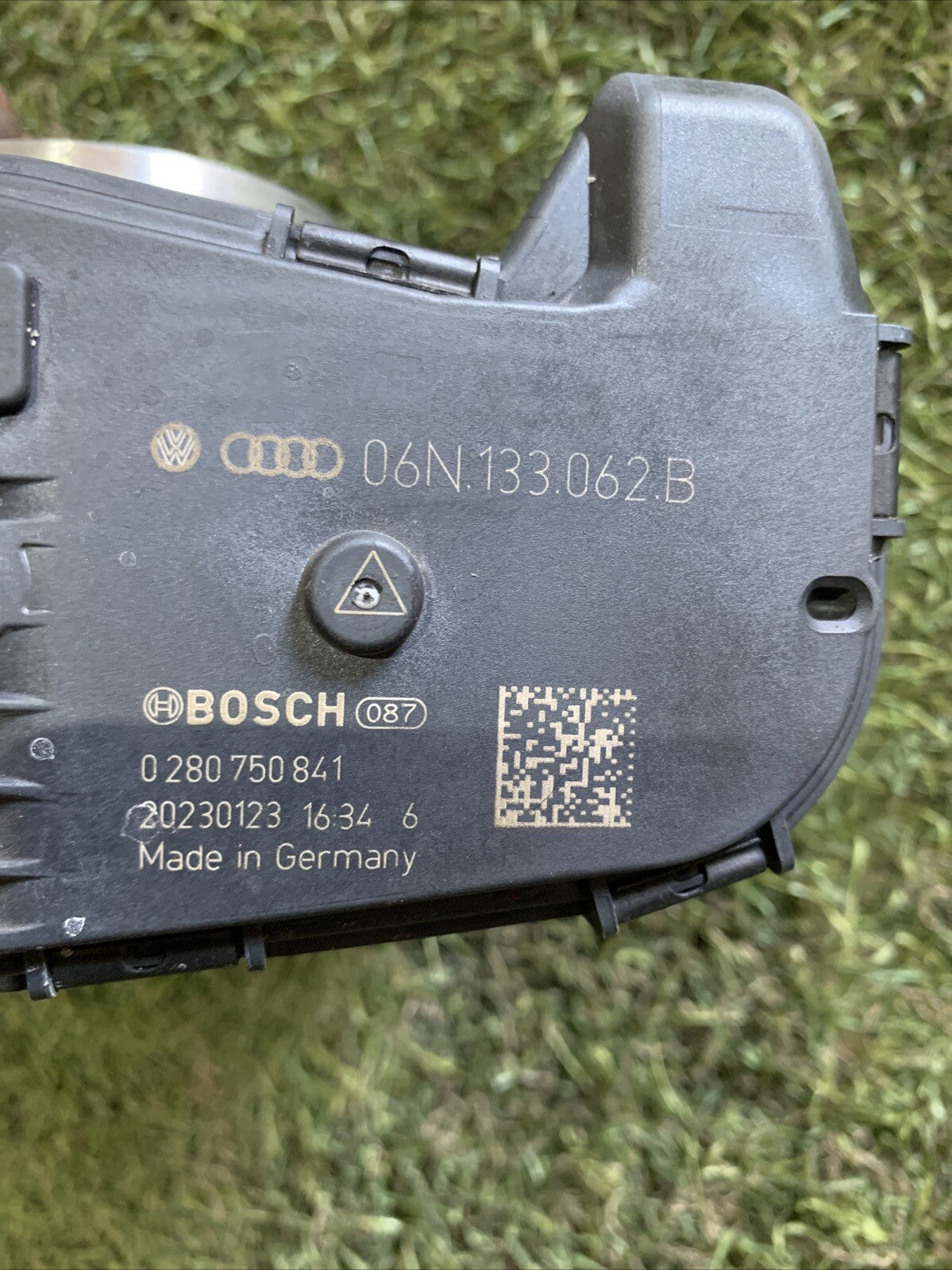 Corpo Farfallato Audi Q3 2020 2.0 Benzina 06N133062B