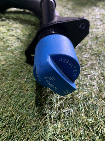 Tubo Riempimento Liquido Adblue Audi Q8 4M0131963C