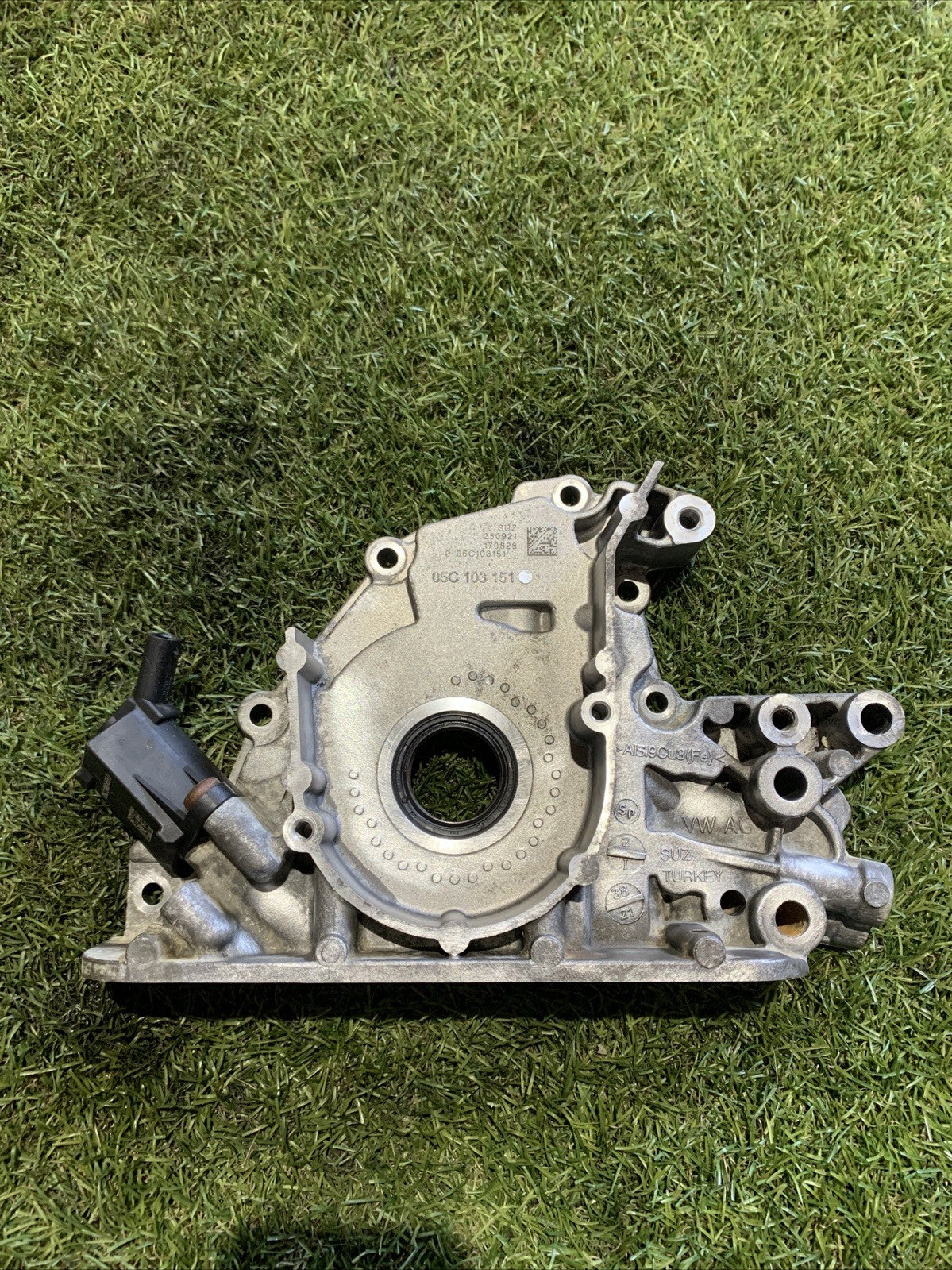 Carter Distribuzione Volkswagen Golf 8 1.0 Benzina DLAB 05C103153